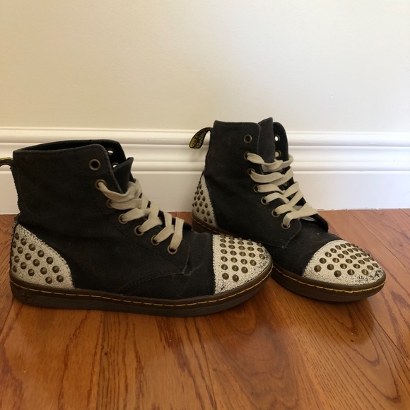 Dr. Martens Hackstud Ankle Boots - Picture 2 of 6